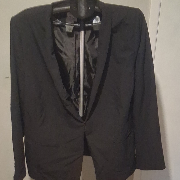 Liz Claiborne Classic Black Plus Size Blazer Timeless Professional Elegance, 24W - Picture 3 of 5